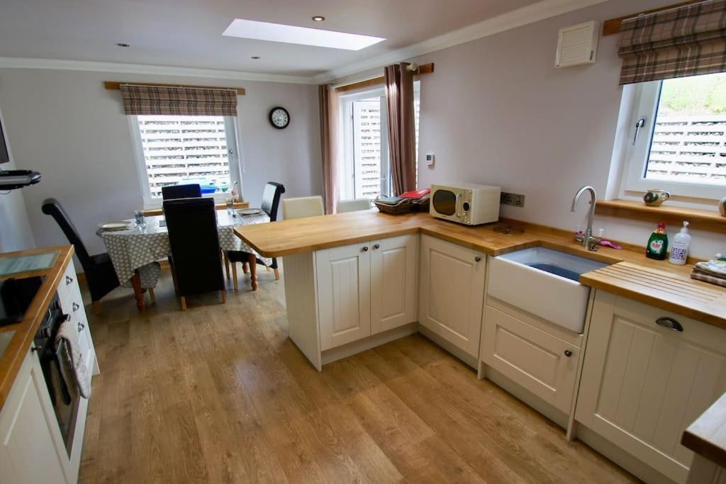 Ferienwohnung The Old Schoolhouse Lochearnhead Exterior foto